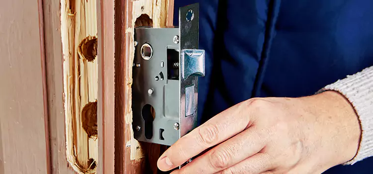 Garage Door Lock Replacement Elmwood Park