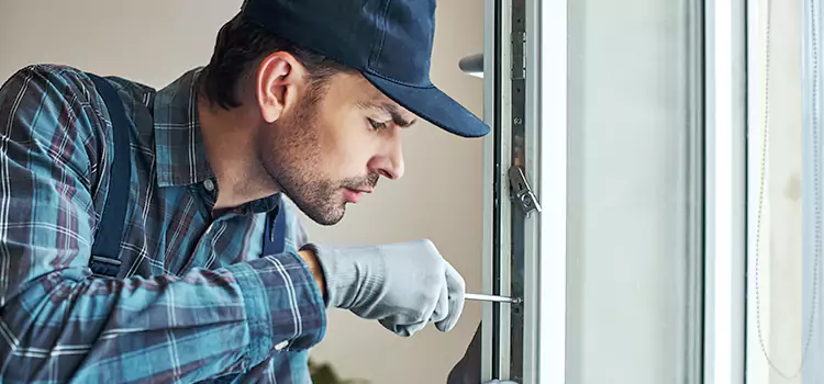 Emergency Response for Latch Issues Elmwood Park